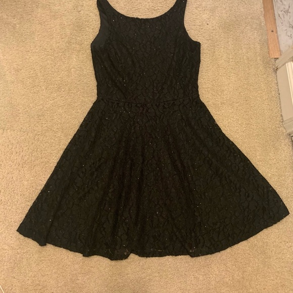 Black Lace Dress - Picture 2 of 12